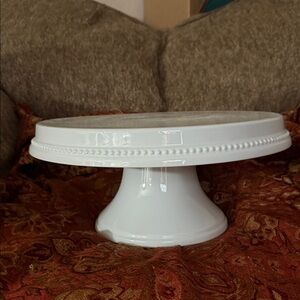 Elegant White Cake Stand